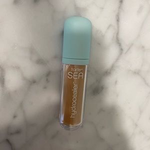 Tarte Hydrocealer concealer in 25S light-medium sand